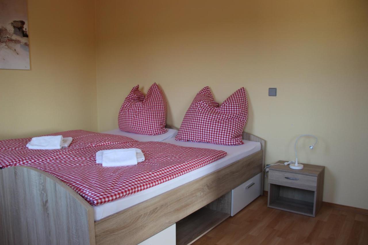 Friederike Wackler Gaestehaus Göppingen Екстериор снимка